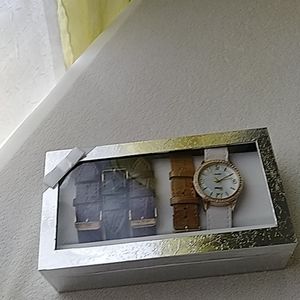 I am selling a Vivani watch